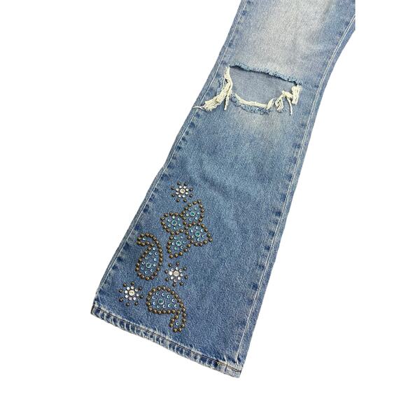 Free People We the Free Wiley Beaded Ripped Bootcut Jeans Size 28 - Picture 4 of 7